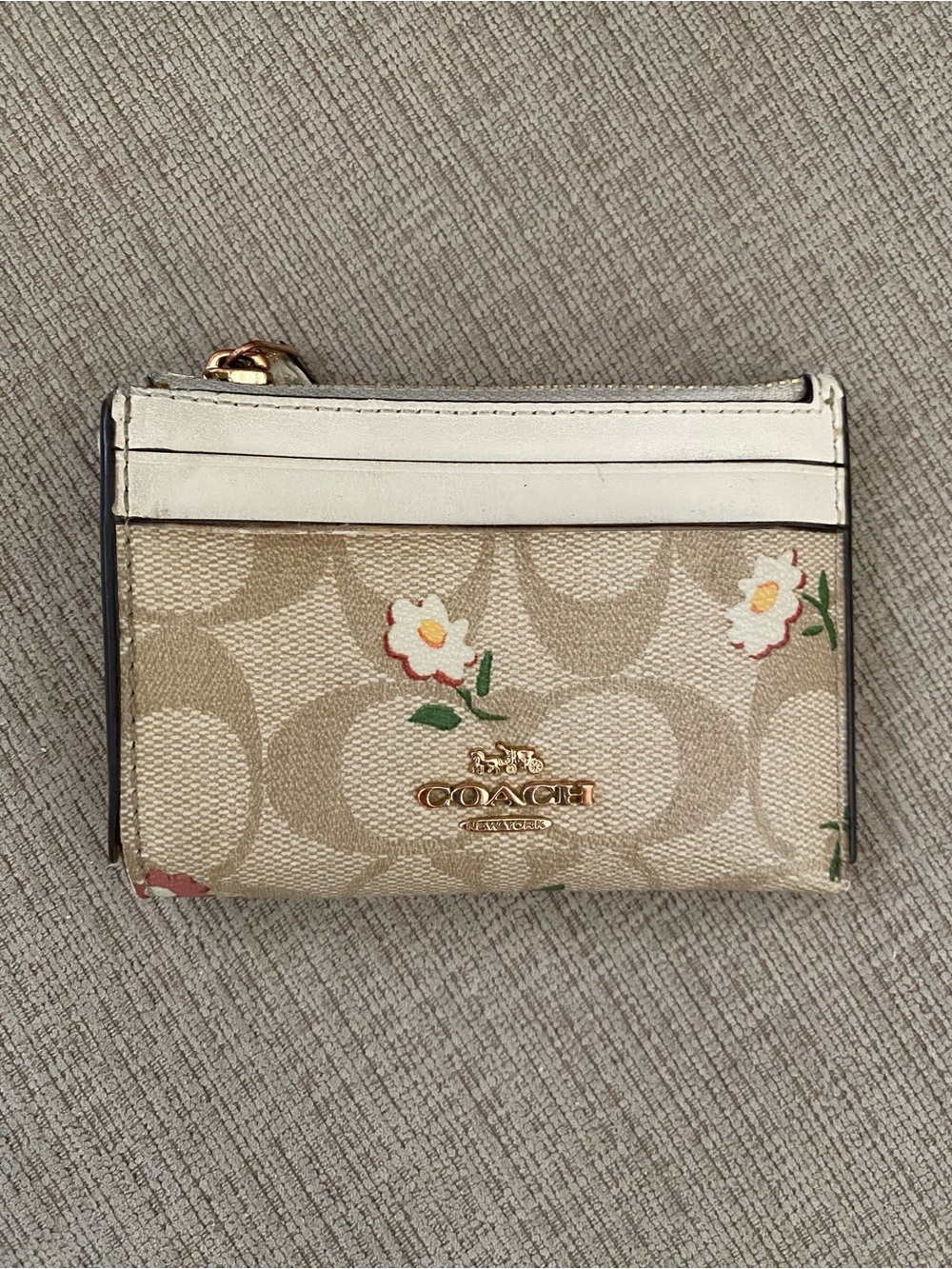 Coach Cardholder - Picture 2 of 5